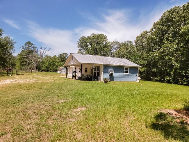 Building Photo - 11 Winding Ridge