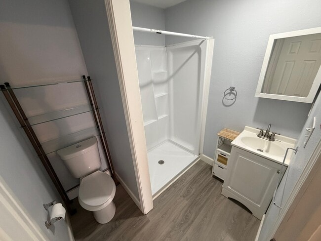 Foto del edificio - 14238 Juliedale Dr