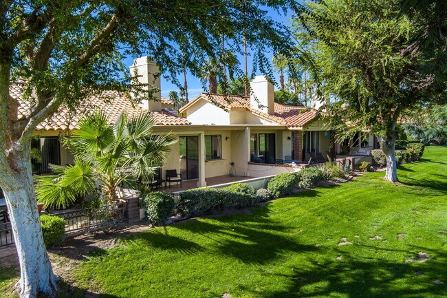 Foto del edificio - 280 Tolosa Cir