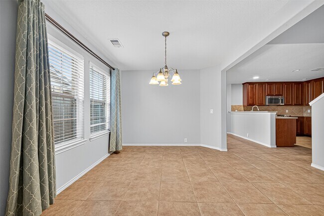 Building Photo - 7202 Toad Hollow