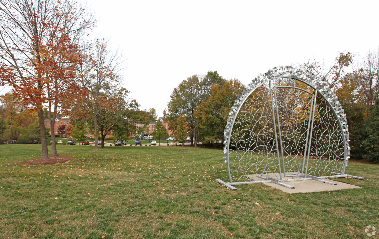 Primary Photo - The Park Place at Elon