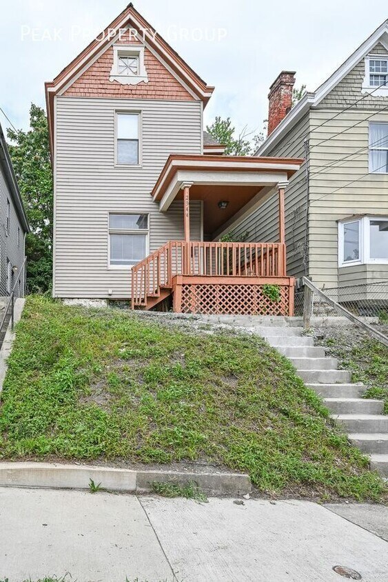 Foto principal - 2344 Victor St