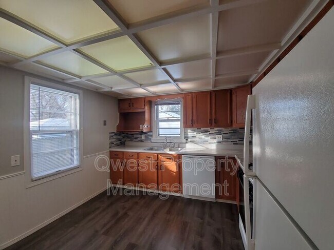 Foto del edificio - 2913 Highgate Ave SW