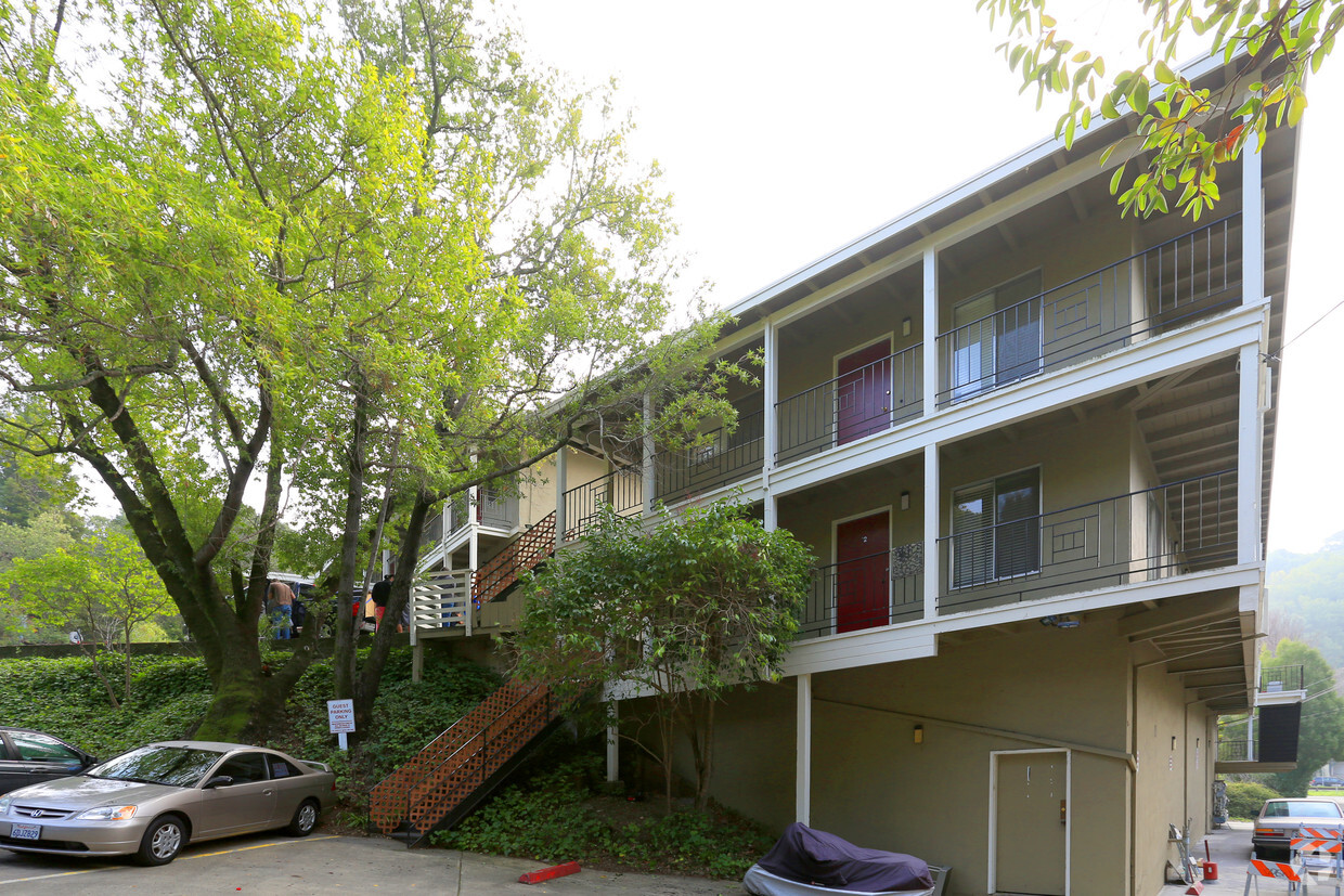 Building Photo - 88 Buena Vista Ave