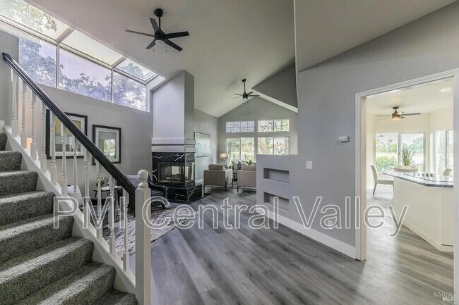 Foto del edificio - 2500 Wayfarer Ct