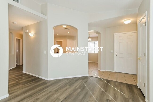 Foto del edificio - 3 Bedroom Pet-Friendly Home in Tucson, AZ with Main Street Renewal
