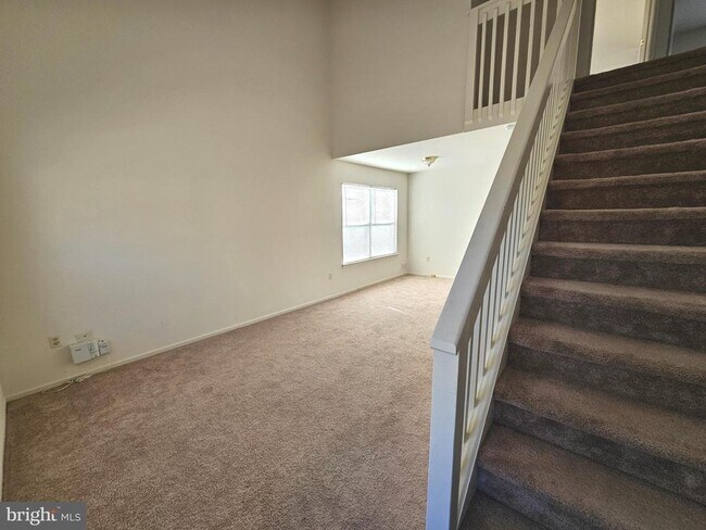 Foto del edificio - 38 Heatherfield Way