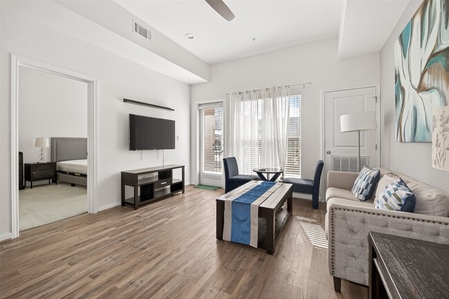 Building Photo - 1207 Grand W Blvd