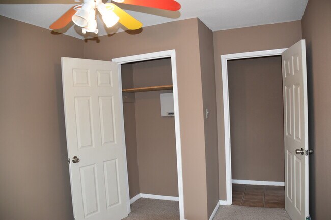 Bedroom 3 - 1900 Superior St