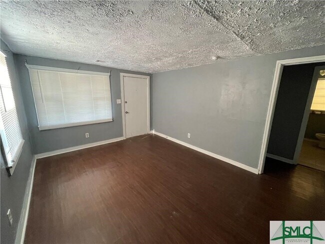 Building Photo - 1204 Murphy Ave