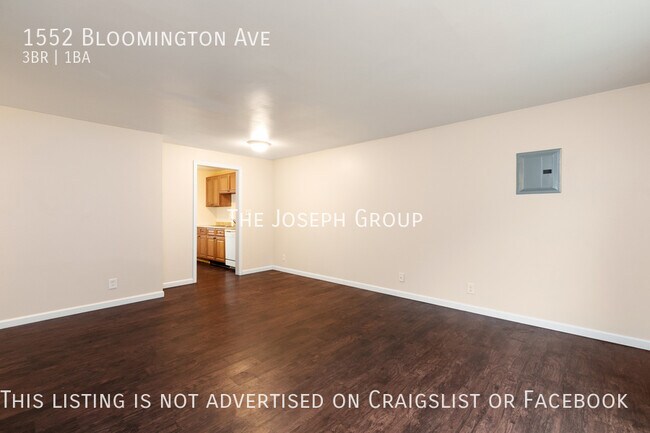 Building Photo - Centrally located 3bed/1bath duplex in Bre...