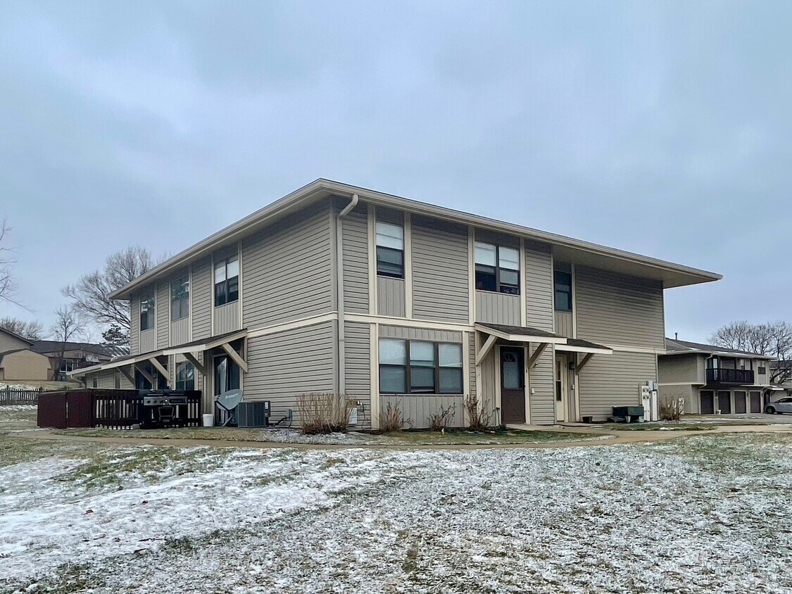 Foto principal - 5700 Dutch Mill Ct