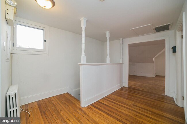 Building Photo - 41 Taylor Ave