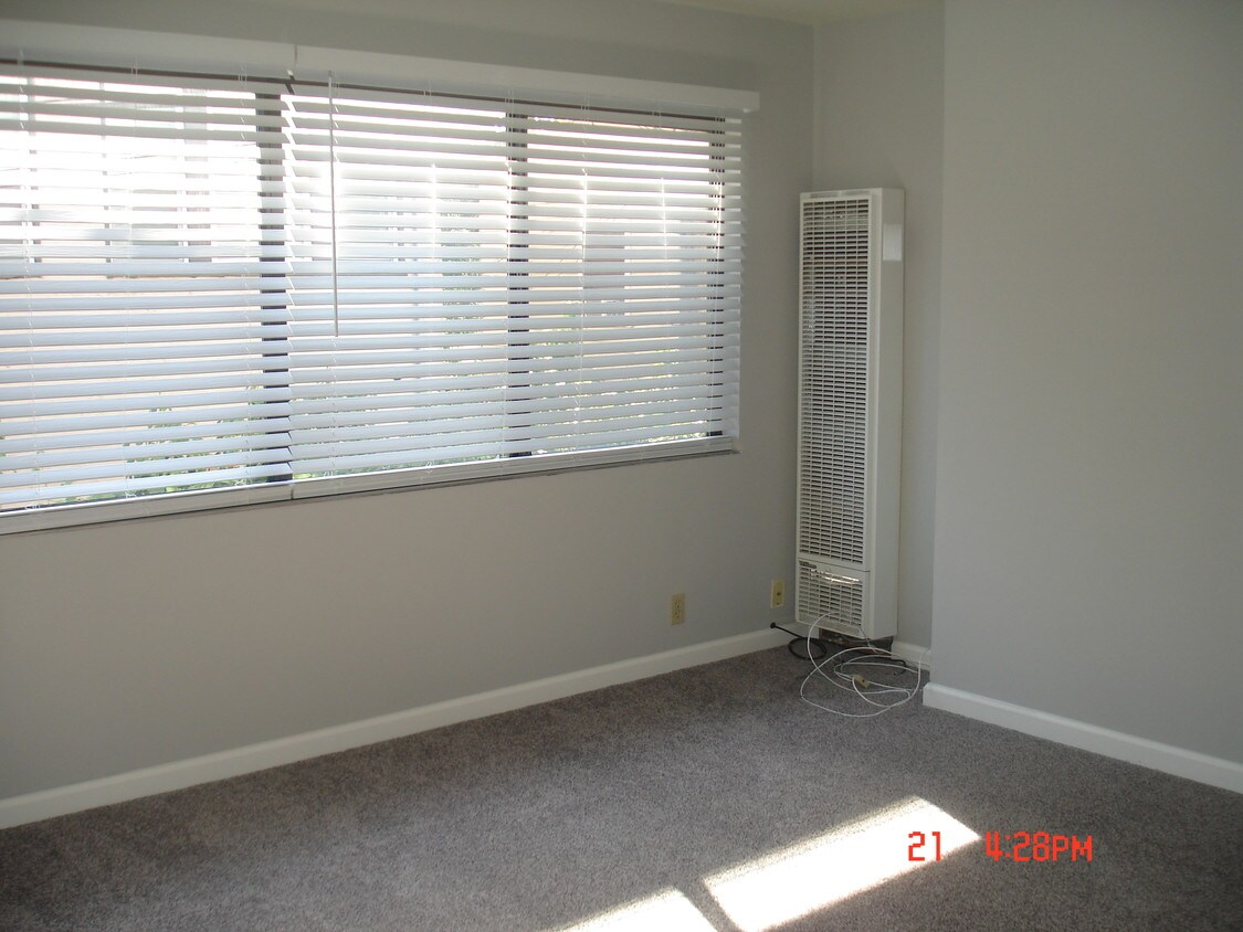 28 Birch St, Redwood City, CA 94062 28 Birch St Redwood City, CA