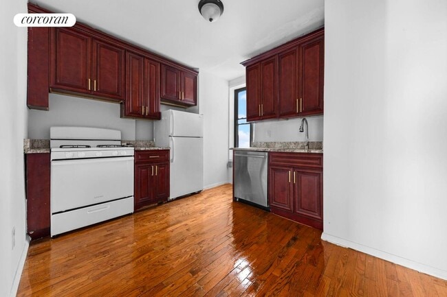 Building Photo - 261 14th St