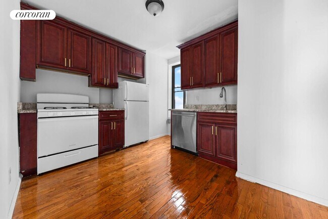 Foto del edificio - 261 14th St