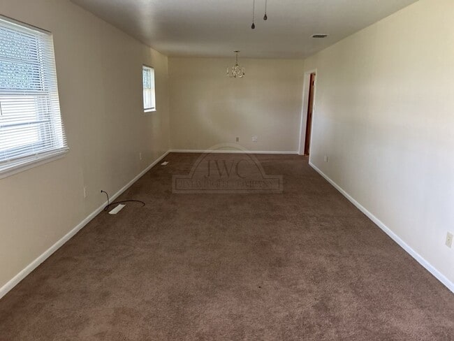 Building Photo - 3906 Clear Creek Rd, Killeen