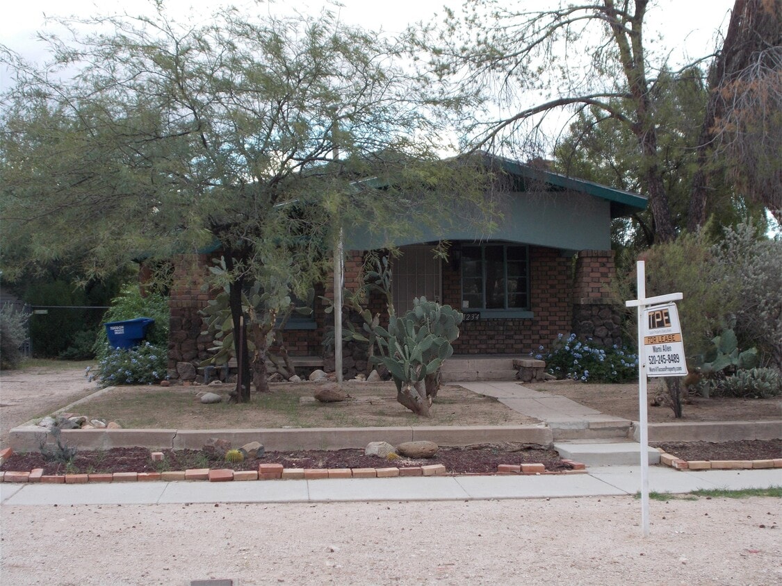 Primary Photo - 1234 N 4th Ave