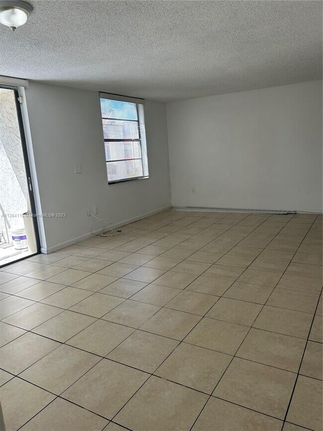 Foto del edificio - 1790 NW 55th Ave