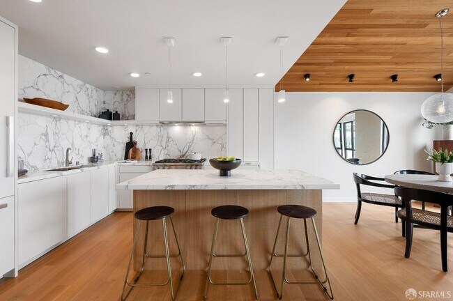 Foto del edificio - 2753 McAllister St
