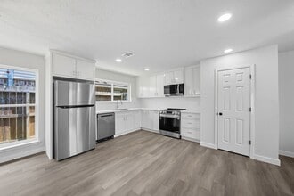 Building Photo - 12414 Aste Ln