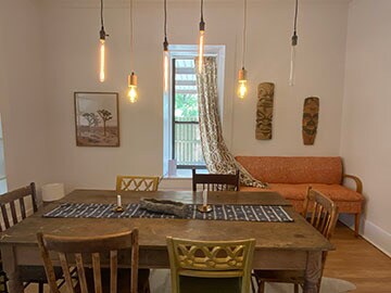 Comedor - 301 E Columbia St