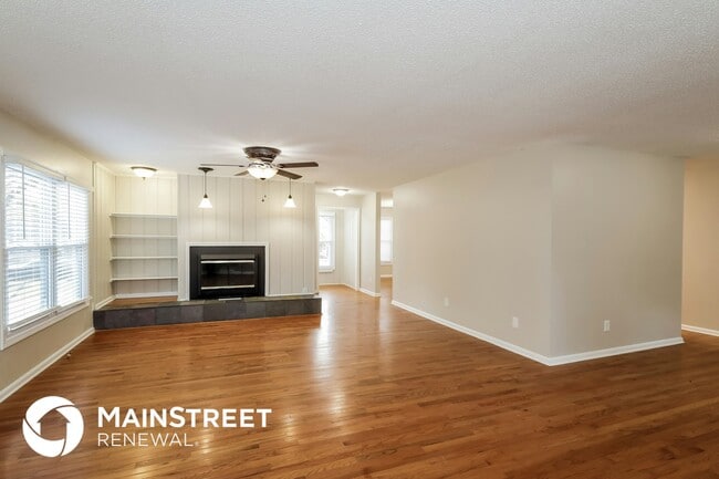 Foto del edificio - 10900 Flat Iron Rd