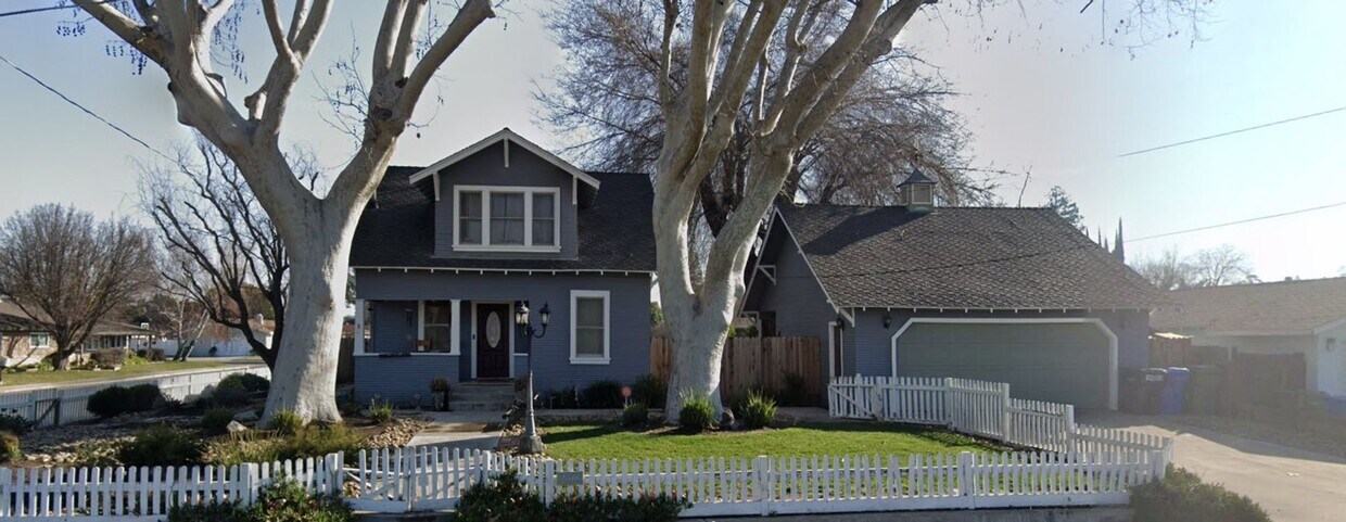 Foto principal - 4 Bedroom 2 Bathroom Located In Turlock wi...