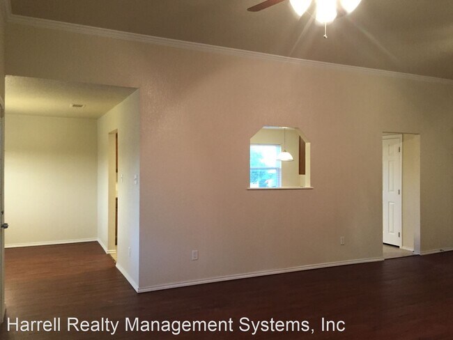 Building Photo - 4 br, 2 bath House - 2029 Red Sage