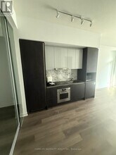 Building Photo - 180 Front St E