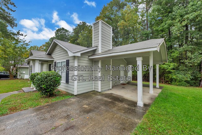 Foto del edificio - 6385 Emerald Pointe Cir