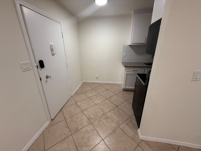 Foto del edificio - 15525 Nordhoff St