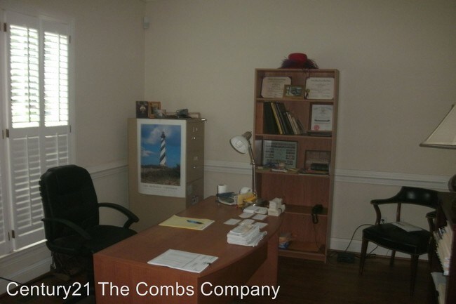 Building Photo - 100 Warrington Ct