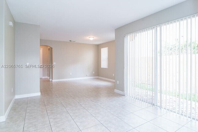 Foto del edificio - 9141 SW 152nd Ct