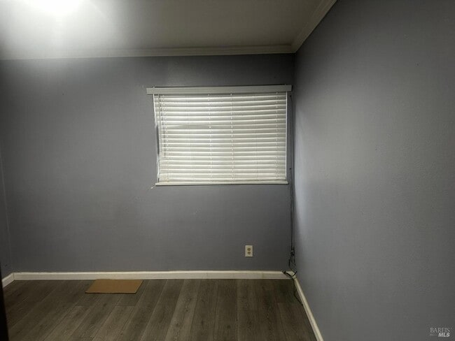 Building Photo - 117 Springs Rd