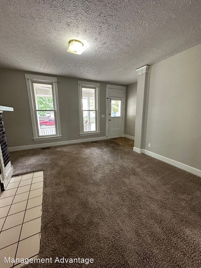 Building Photo - 3 br, 1.5 bath House - 1007 North St