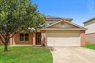 Building Photo - 12103 Creek Spur