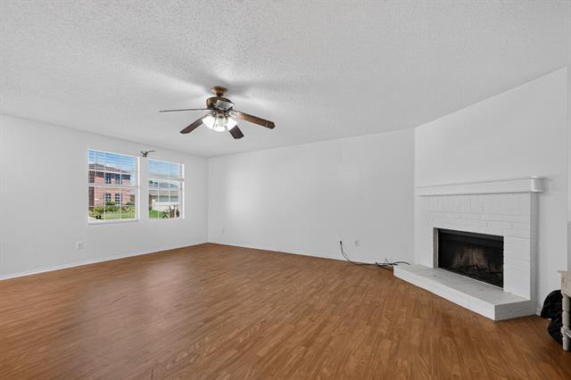 Foto del edificio - 5416 Temecula Rd