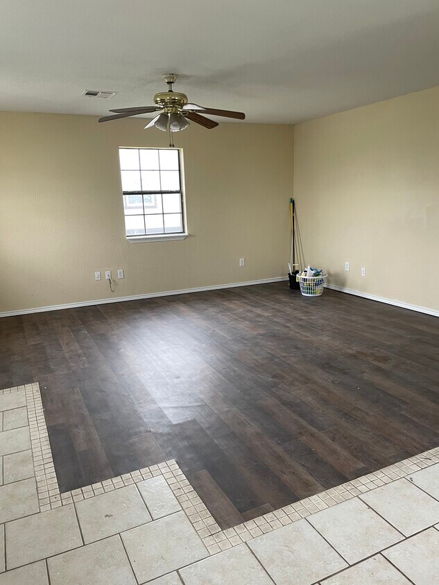 110 2nd St, Elgin, OK 73538 House for Rent in Elgin, OK