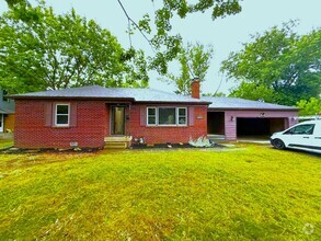 Building Photo - 1623 N Spencer Ave