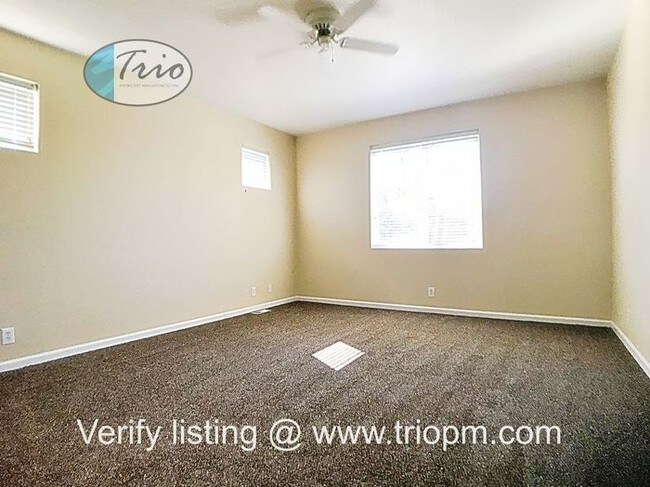 Foto del edificio - 5244 Donohoe Ave