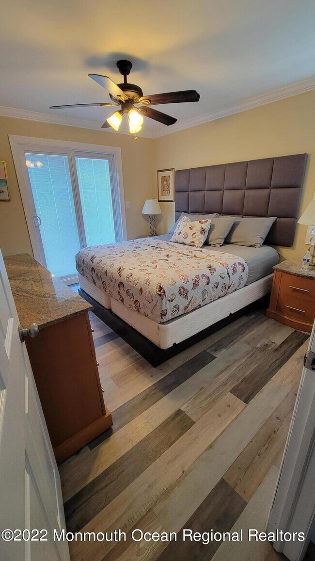 Foto del edificio - 223 Carteret Ave