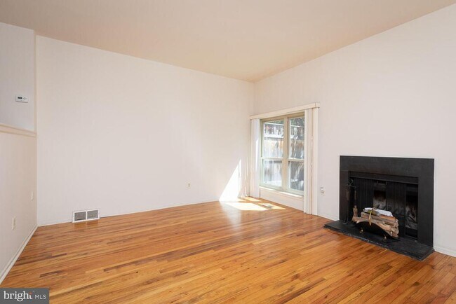 Foto del edificio - 215 N 23rd St