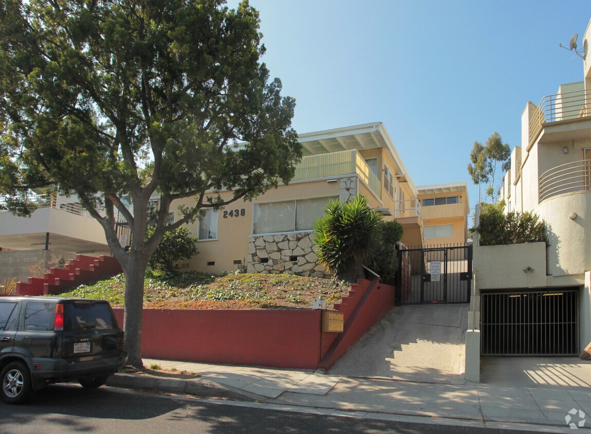 Foto principal - 2438 7th St