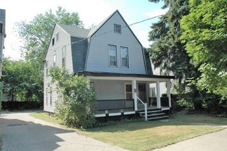 Building Photo - 141 Fuller Ave SE