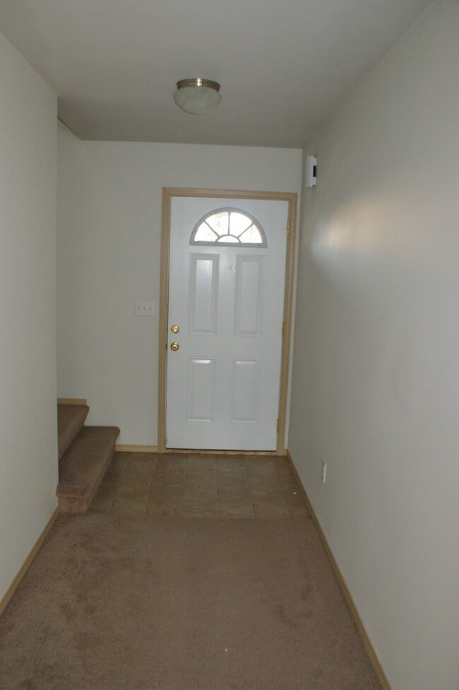 Building Photo - 14448Aa