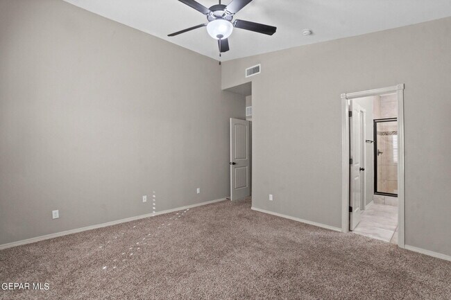 Foto del edificio - 14200 John Risinger