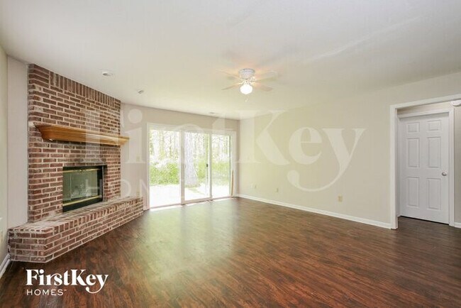 Building Photo - 11145 Clearspring Way