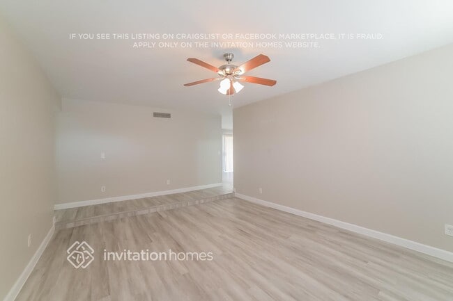 Building Photo - 2925 N 86th Dr