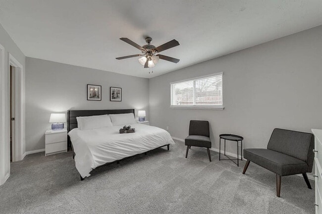 Building Photo - 2922 Clover Valley Dr